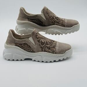 Henry Bugelin Verra Goma Flower Tan Slip On Shoe Size 38/7